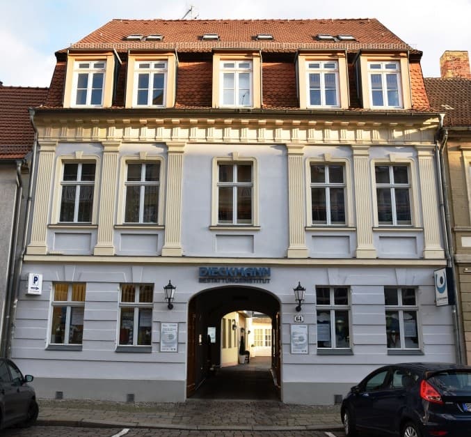 Stammhaus in der Kurstraße
